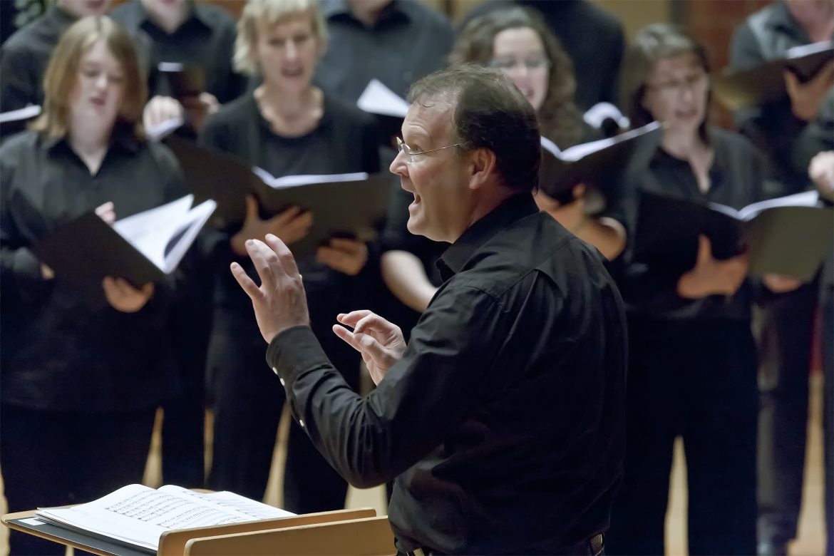 Pierre Nimax Rencontre d’un chef de choeur d’une maîtrise étrangère